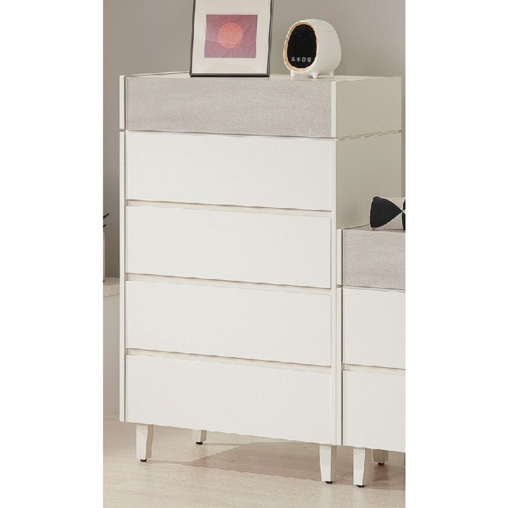 tw-11134207-820li-mmihpz0d8yyra7