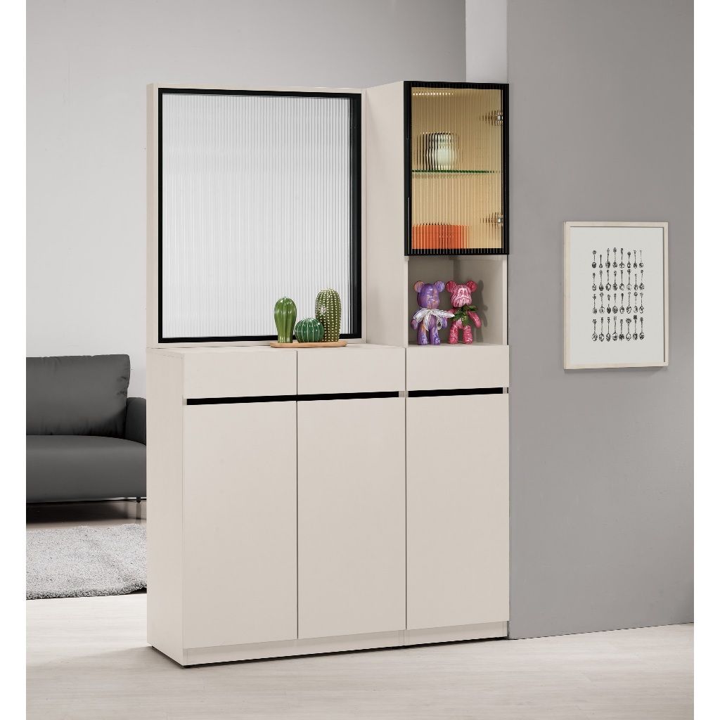 tw-11134207-820le-ml1mkj0uz1fq27