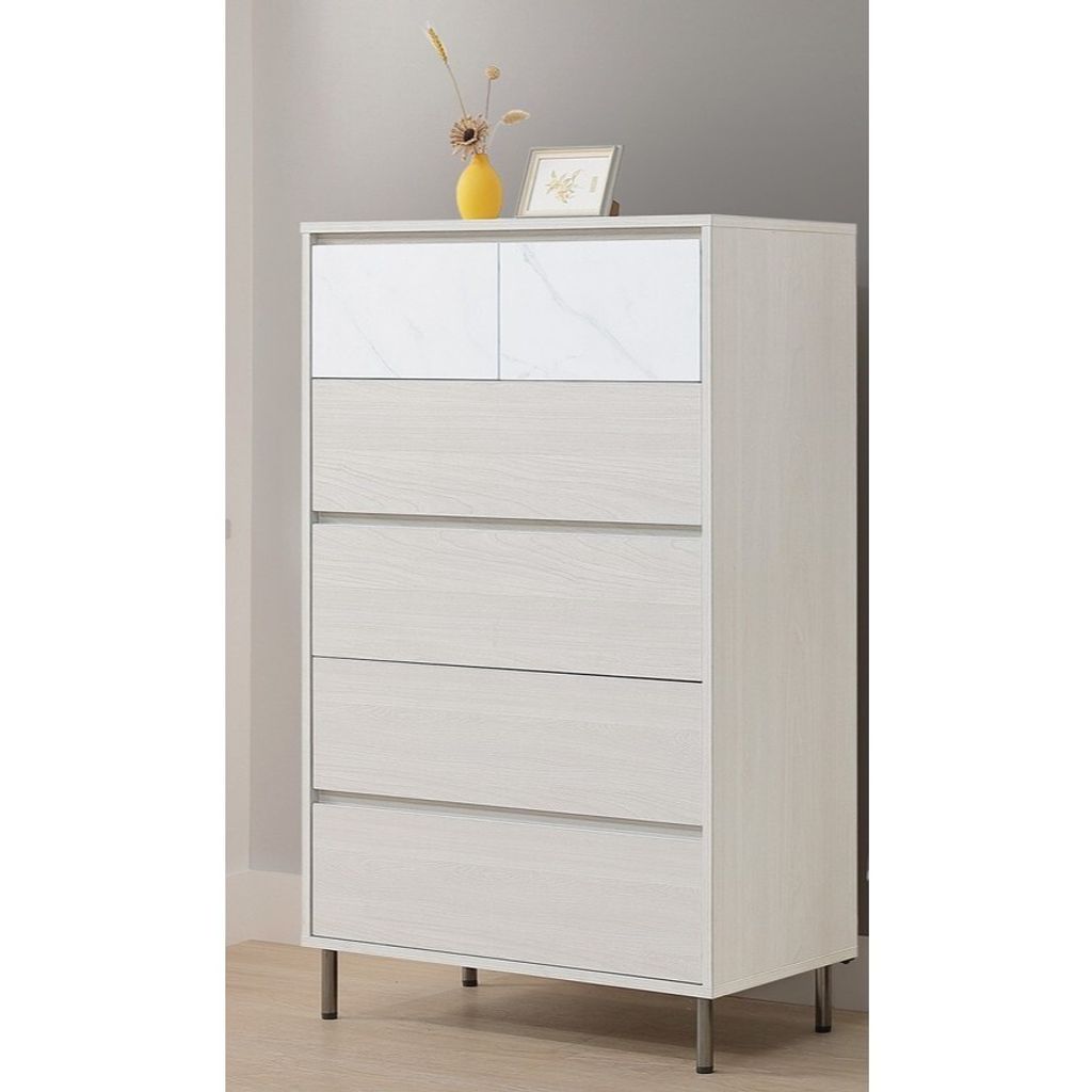 tw-11134207-81ztj-mimnaanjh62v17