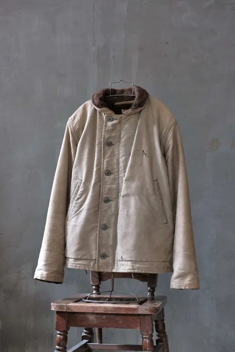 6F9E6957-1DFF-40B0-9CC9-2EF45279C670