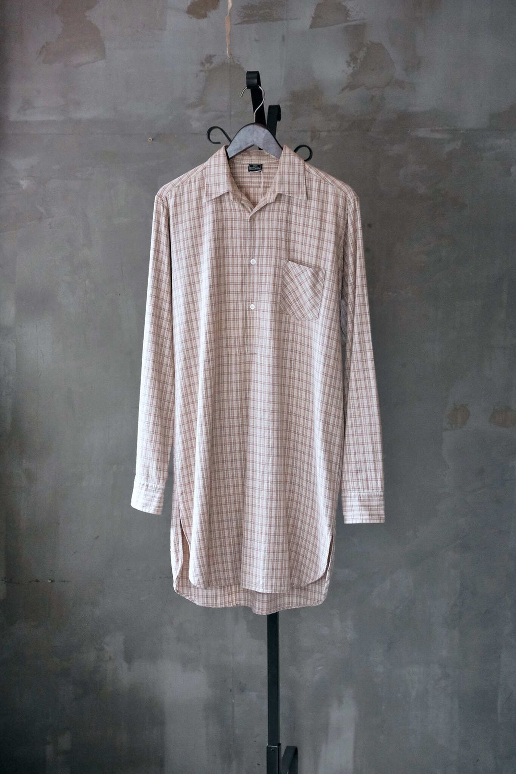 F1466D6D-1F50-4B22-9F72-1F086981B24F