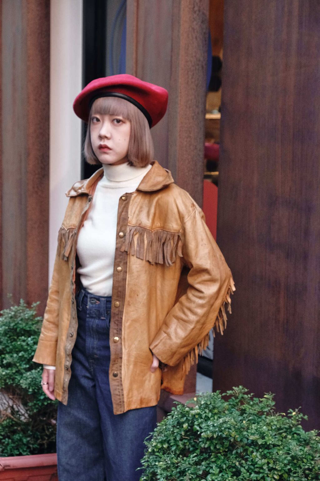 EE1E8F16-B840-4C19-8C90-E56F1E7E3E7B