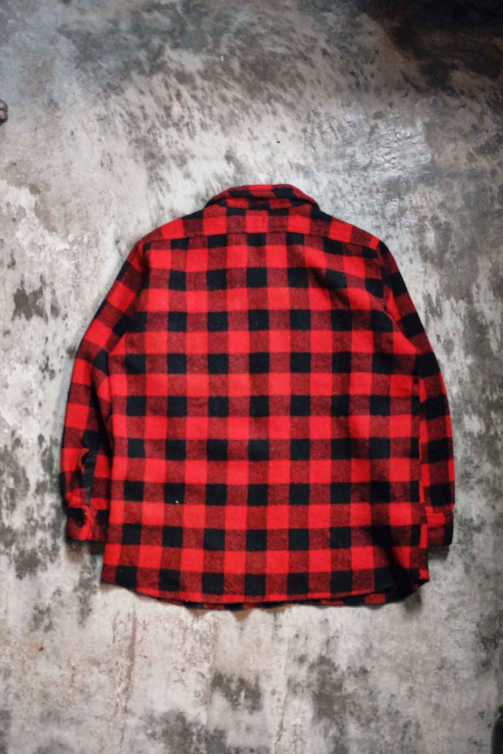 DB9841EB-0777-43D7-88B4-E3EBAB323230