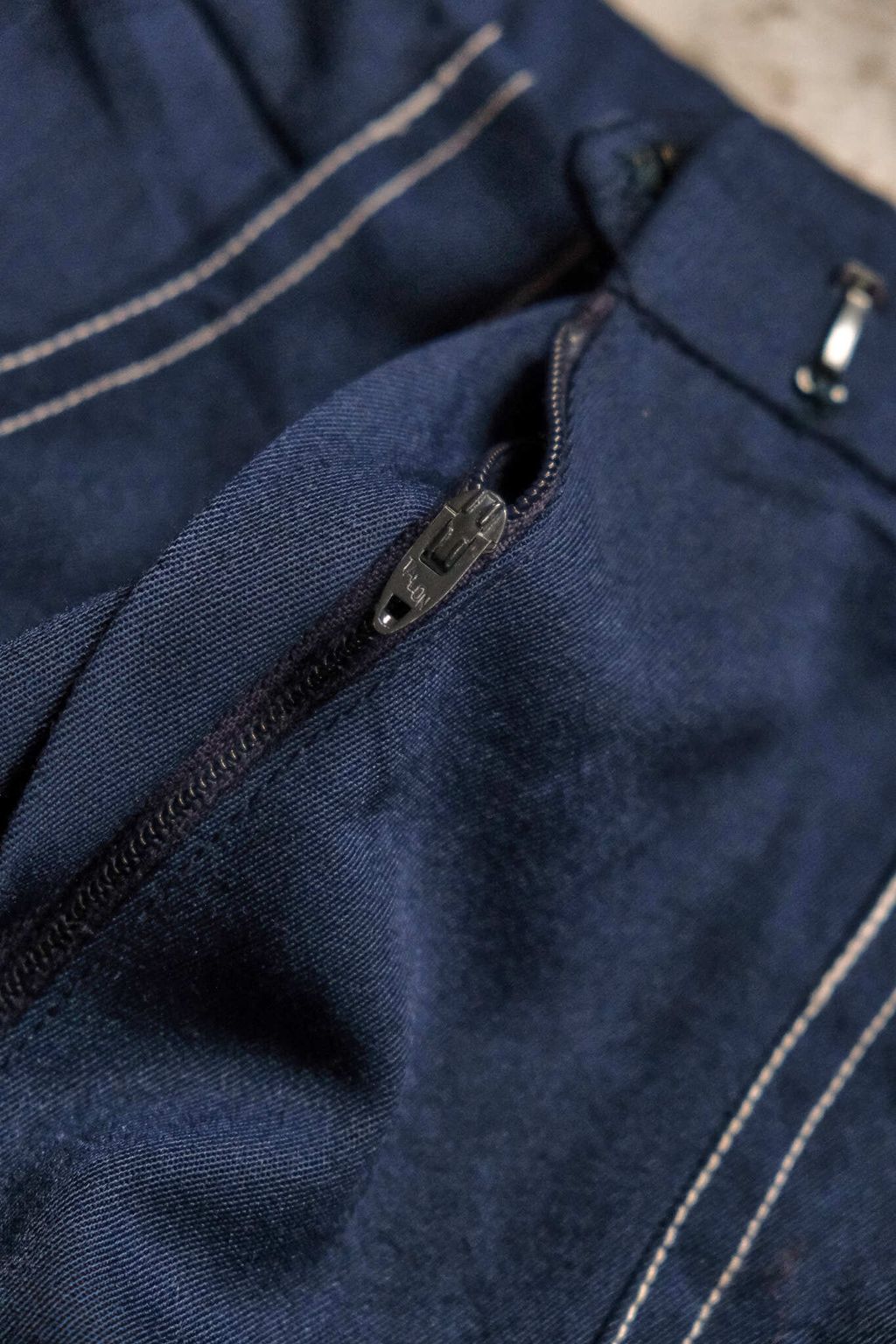 5E5C2C72-1AE1-4C0B-96CB-81A91C2343E3