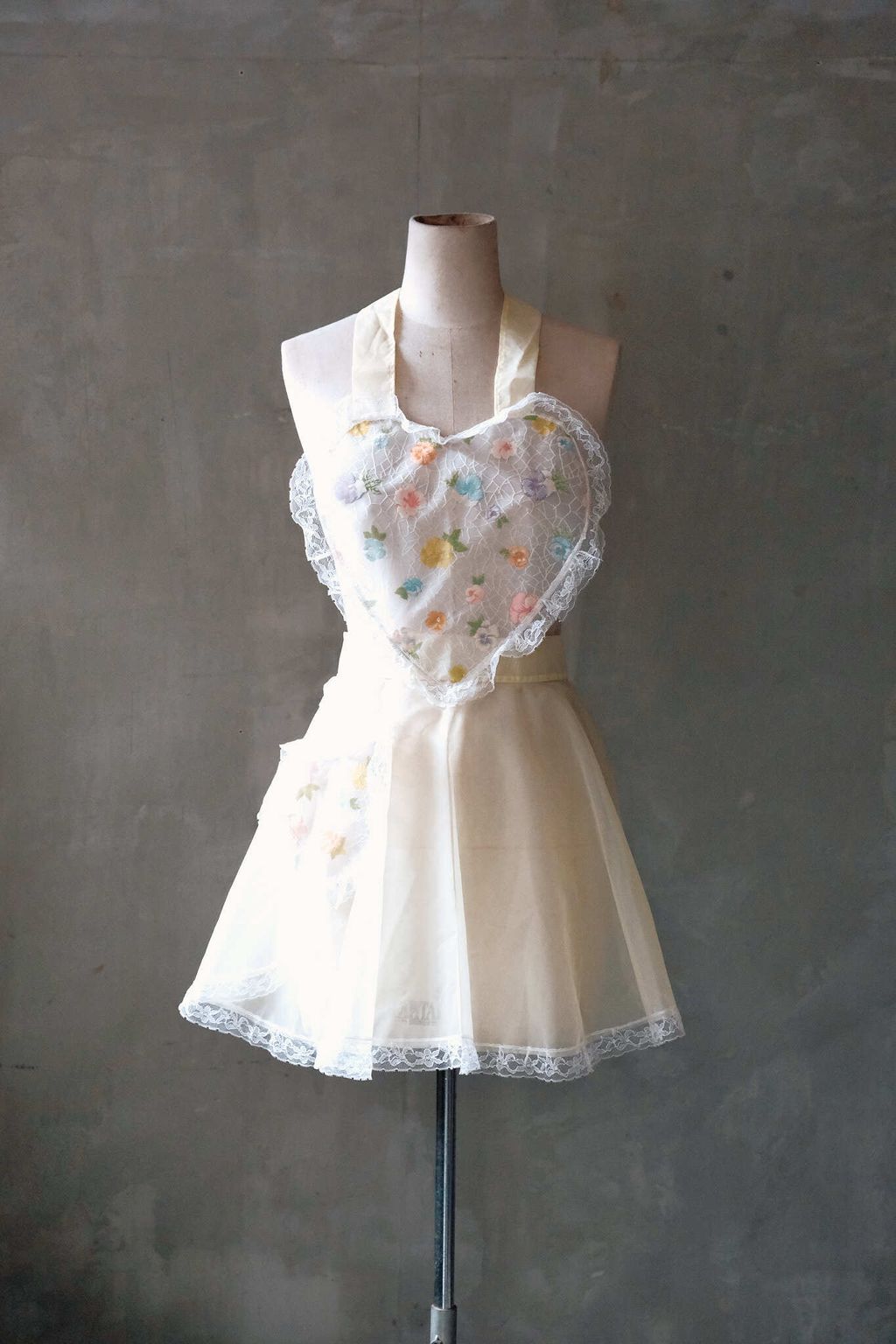 7526EF2E-1CAA-4628-B7DE-B95A905F94F3