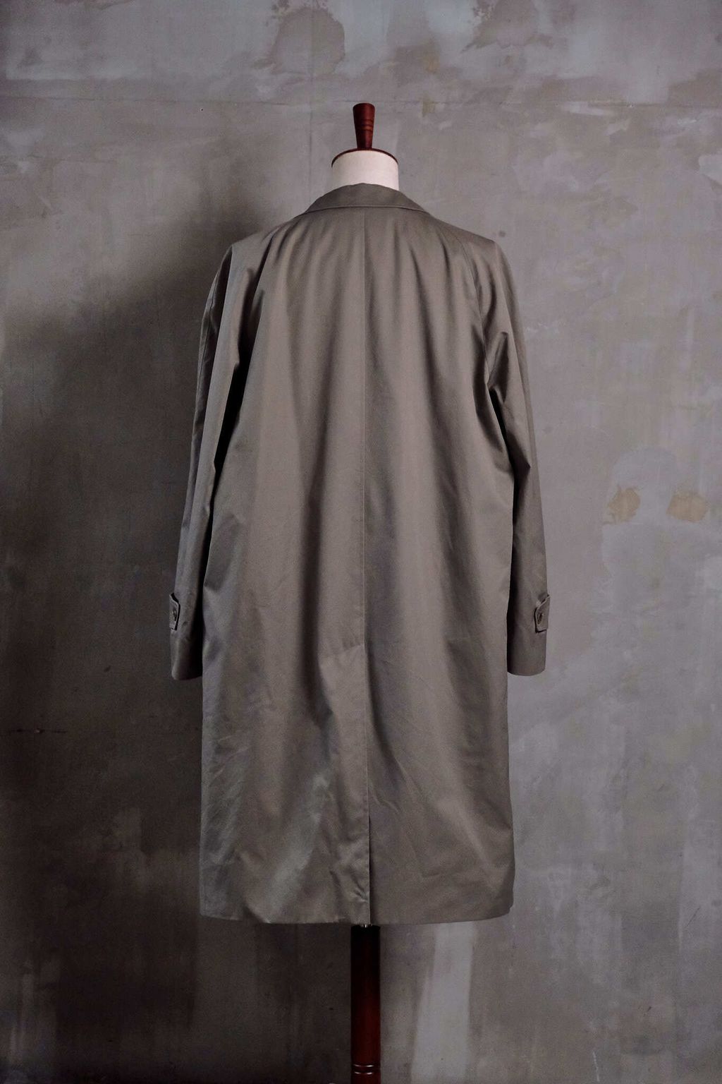 C8FB2EEF-C589-40AF-8C8C-A3F3E1525CAB