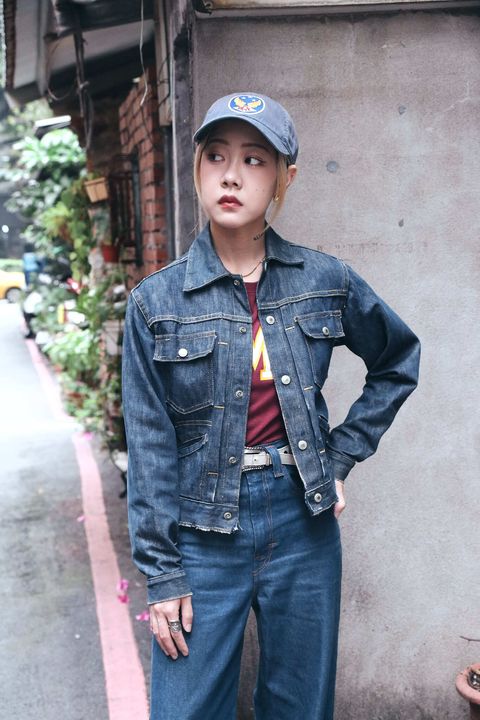 FCC4014D-1448-4C99-8C04-3490FC90C271