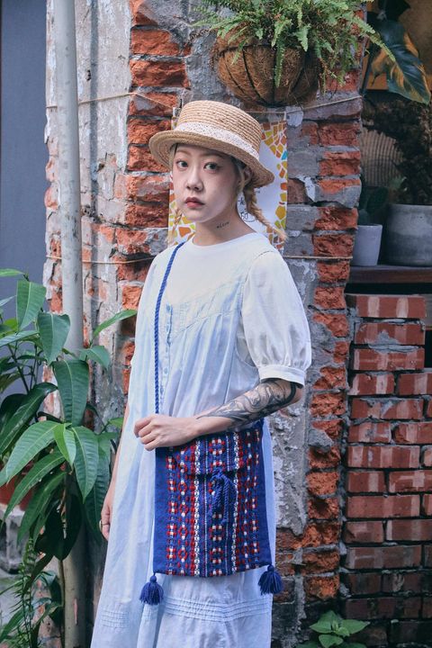 5B763203-6EAB-4A5E-A365-B395AA9F969C