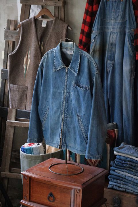 DF42733A-25D3-48FC-8071-41FC556C7EA6