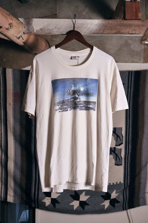 39149228-E828-499A-94AD-73AA11409A7D