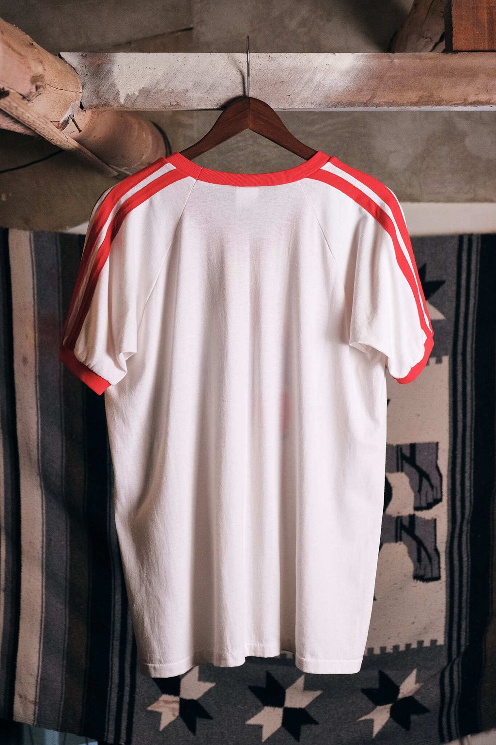 1BAE1CB5-7E7A-49EB-B51B-1AFB2A7FB1B4