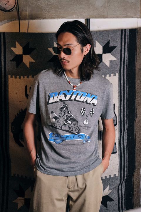 AE2C29D0-E60A-4613-A577-D13A6C000398