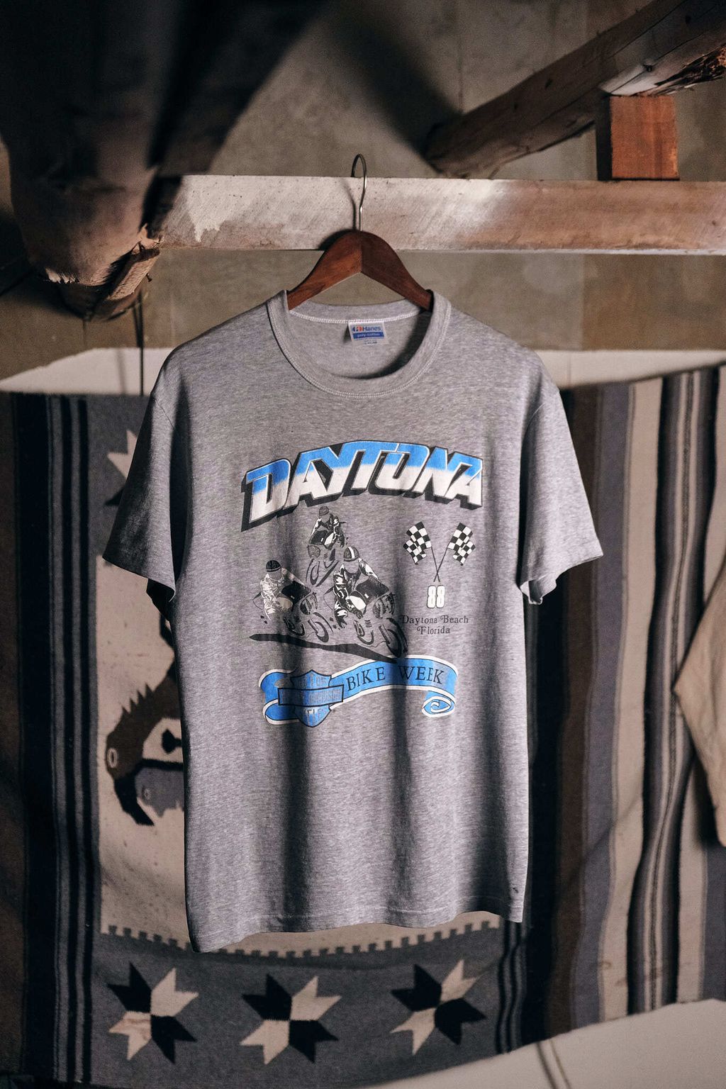 F69FCEE3-AF85-47BA-A5F5-327977E95FF6