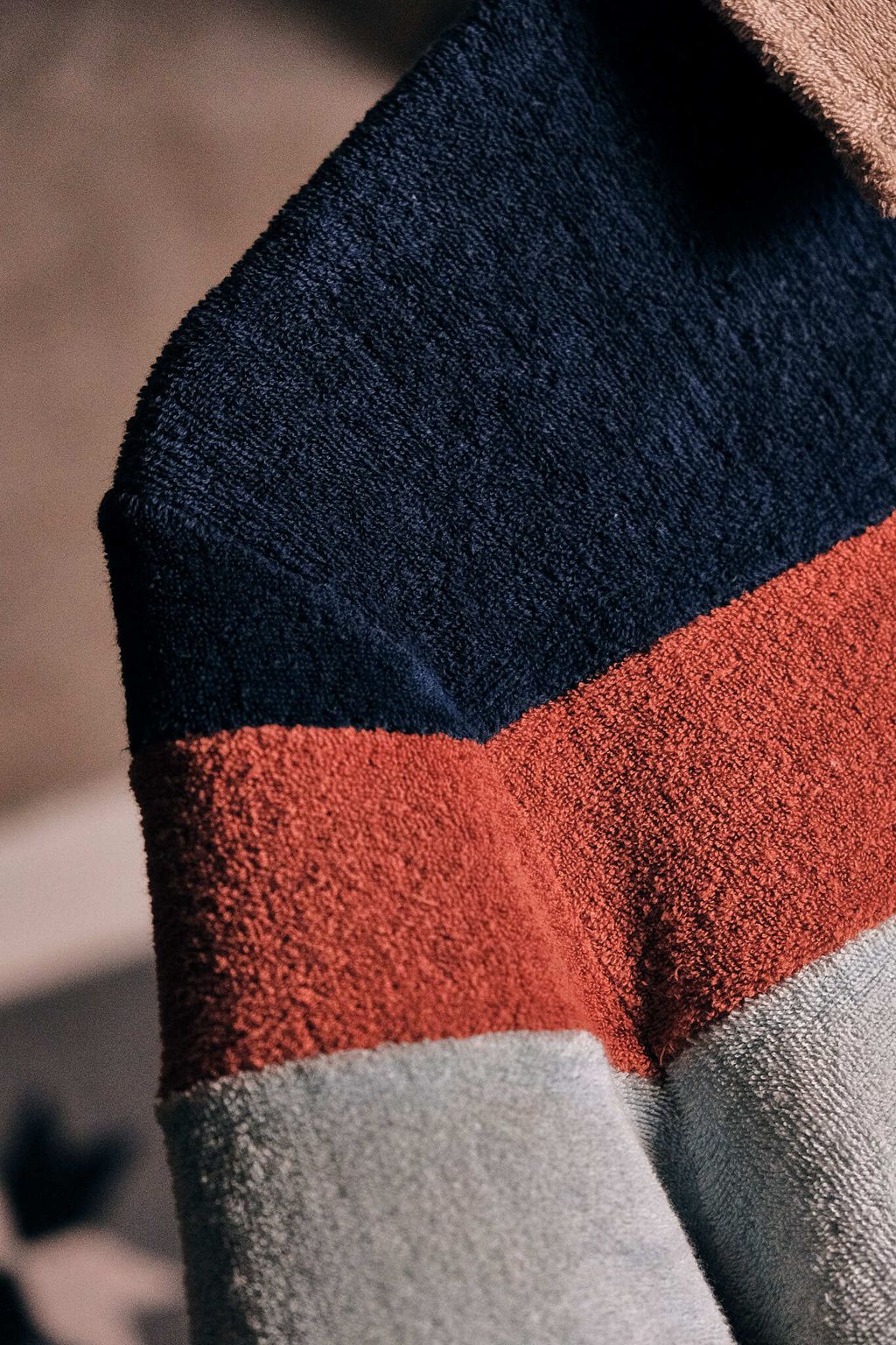 02E08C6E-69F1-43F2-89FC-7D6AA8EA2811