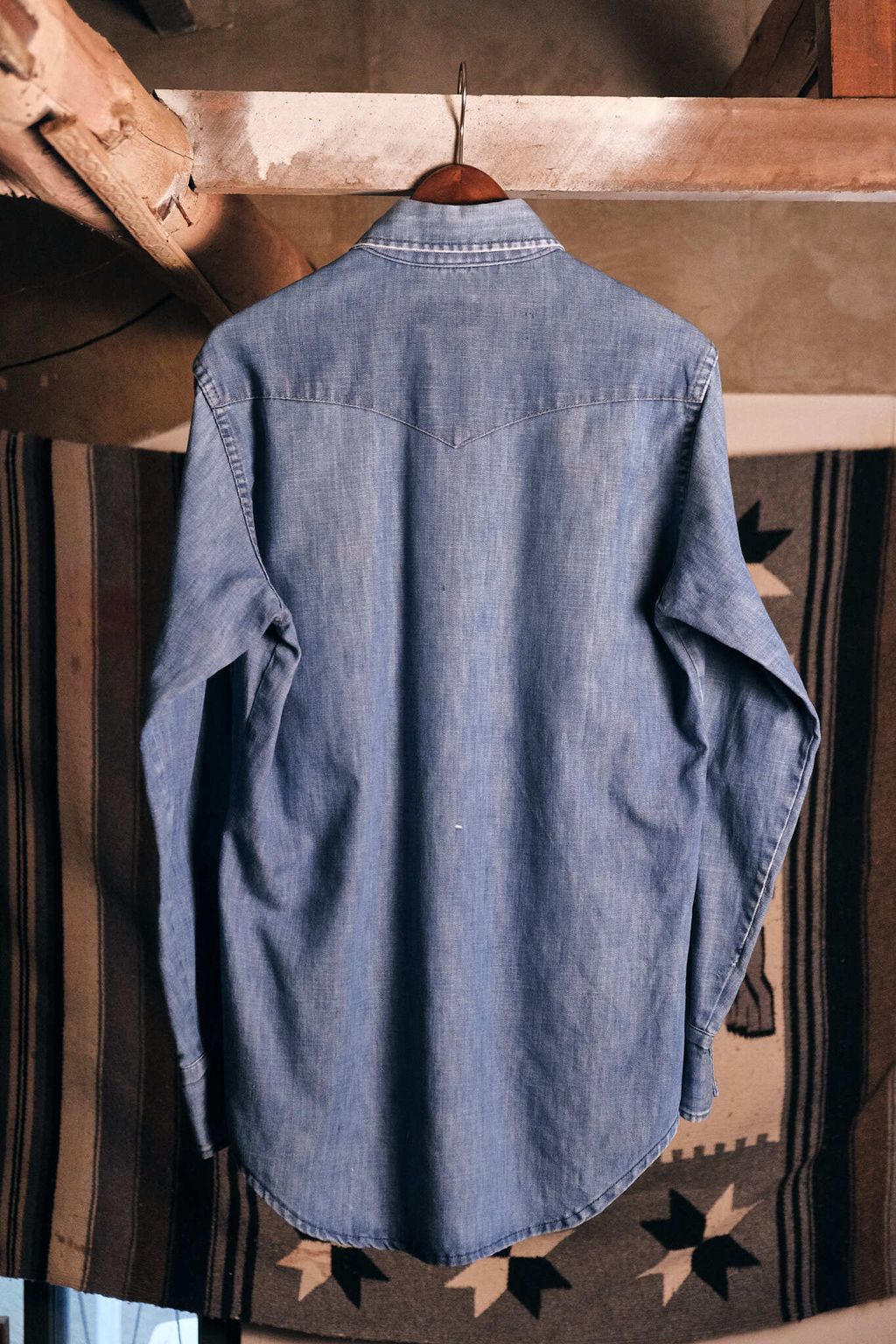 C3F4C98E-1750-496E-A53E-AA3F14C5D8FC