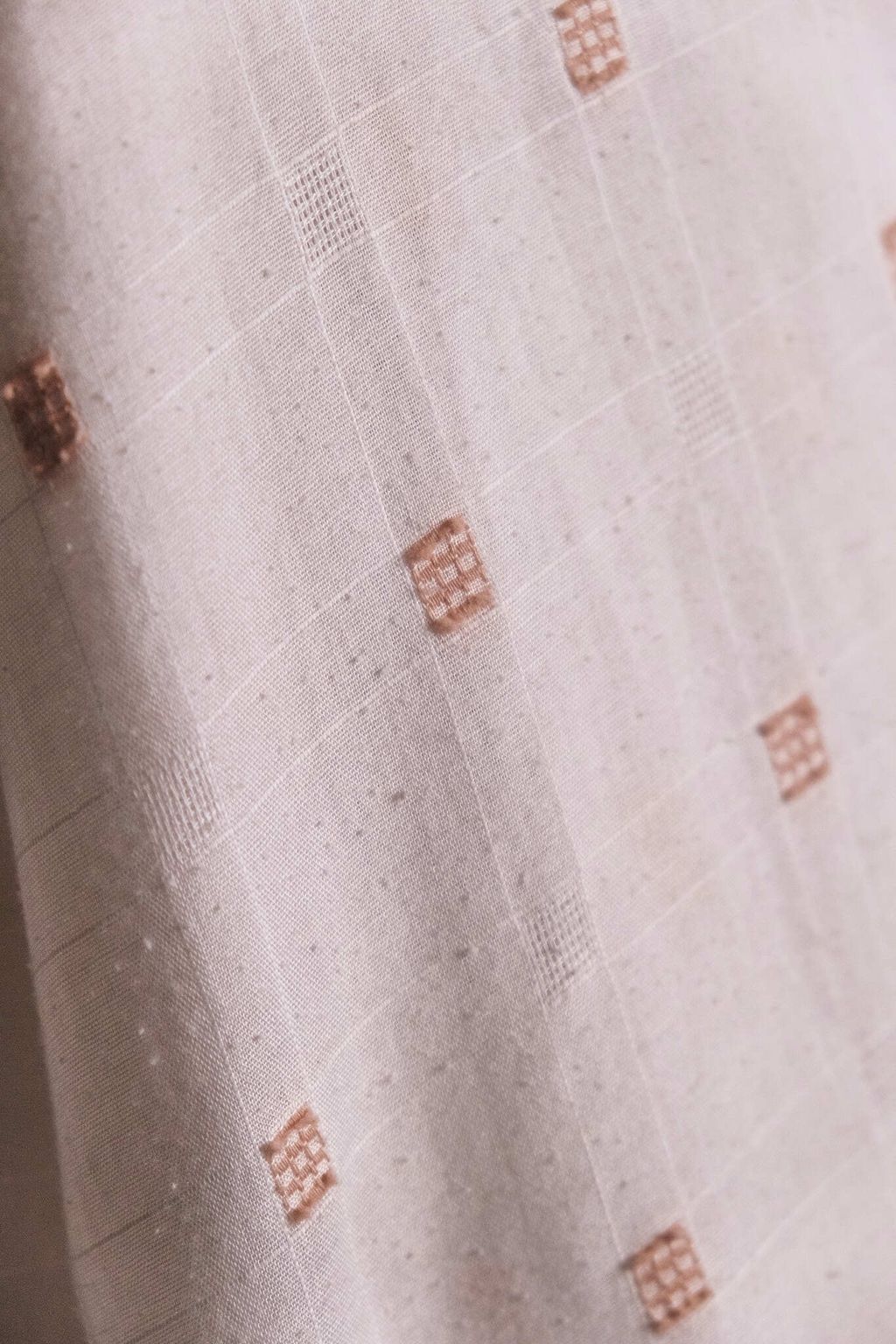 EF1CF7E0-9799-473E-B26B-4AA715C2C2DC