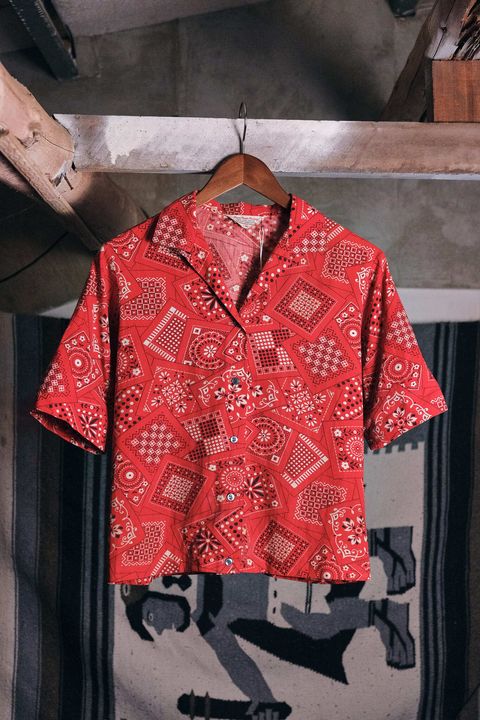 9B2CF5BE-608B-445F-85E2-E8923011976C