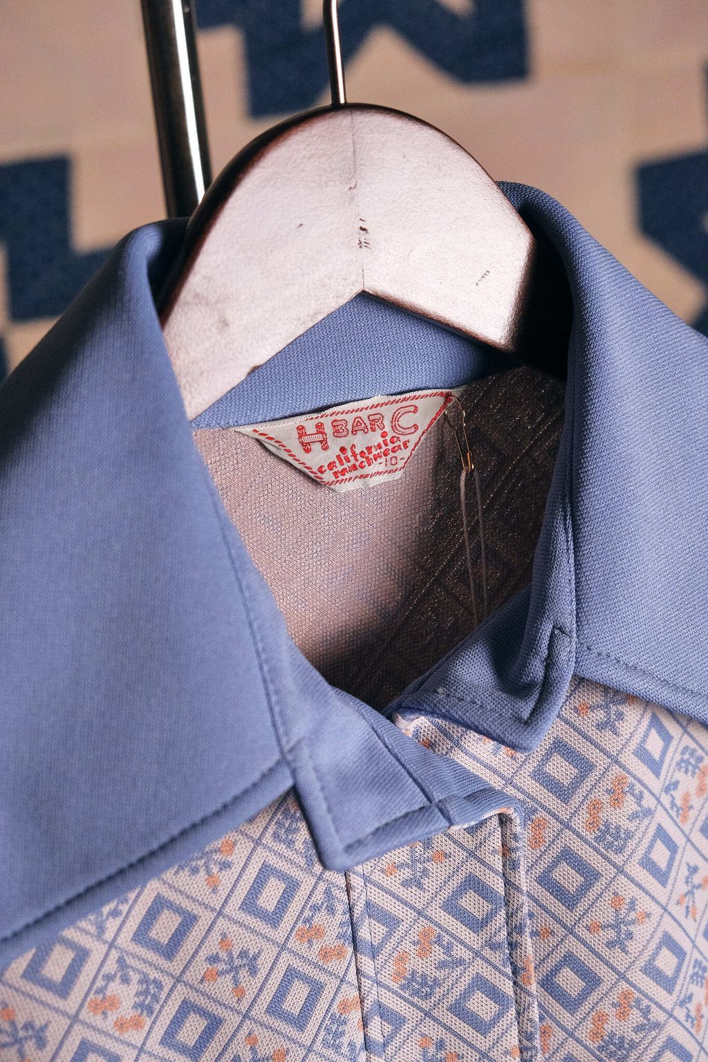 A7B123F8-CFA8-4C82-BED1-836DF2D0EB8E