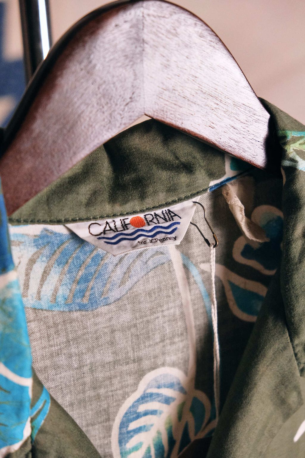 0332BC9E-90A8-4B07-B84C-B20D2A0F9EC2