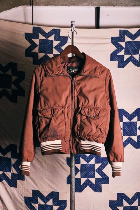 D8A03B51-7A6C-41F9-B85C-DB6FD7507019