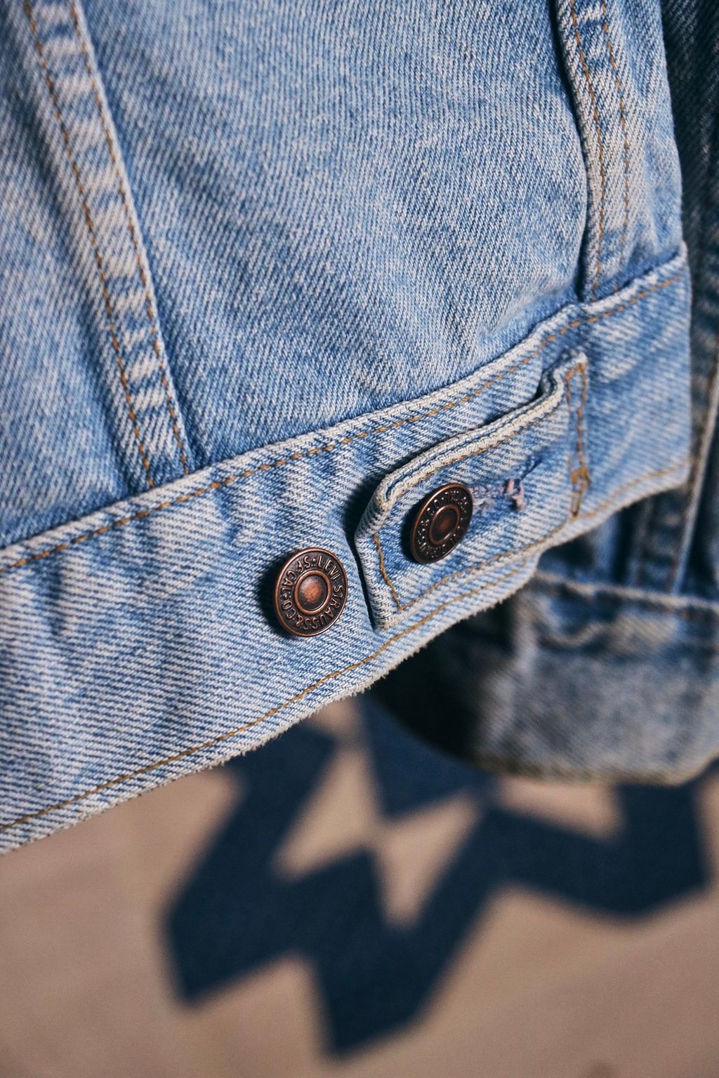 BBC2FBB9-69E4-433C-8DD5-F7A0C0C9D217