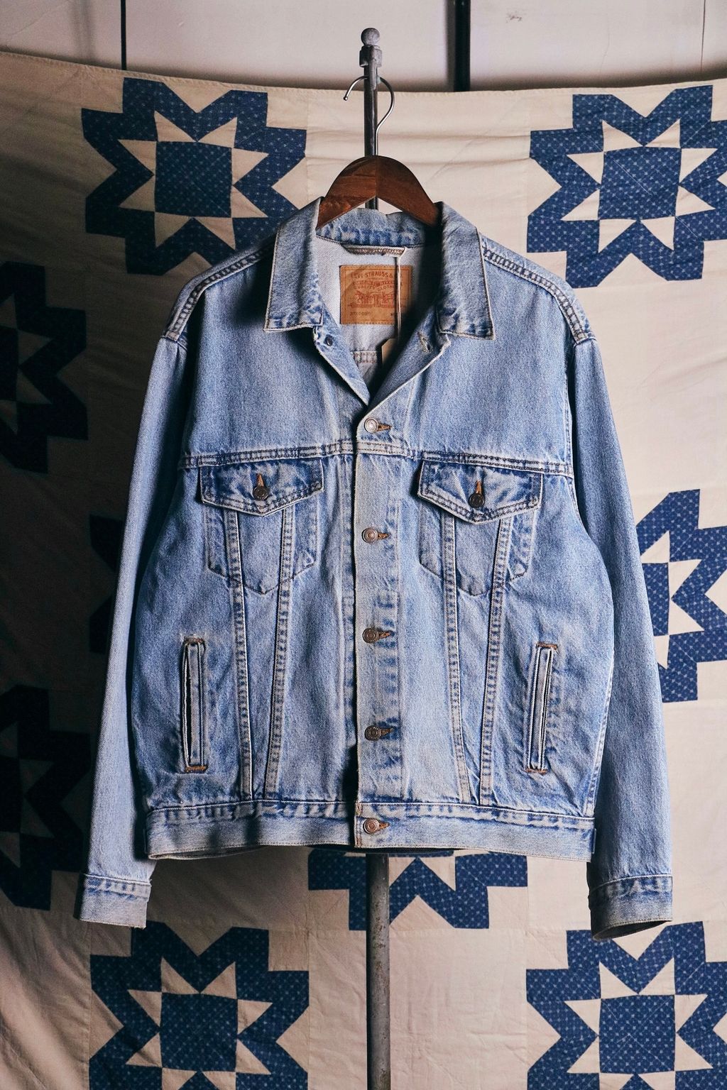 8CD7AE70-E484-4A0C-9809-E3955F71476A