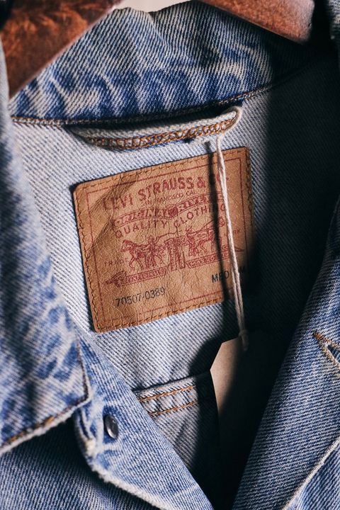 47787542-451C-4973-944E-51C1DACCC203