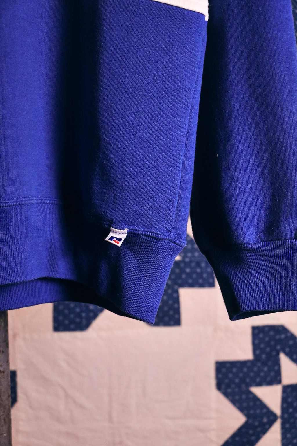 B0538225-9006-4D1D-A27E-6E02187C76EF