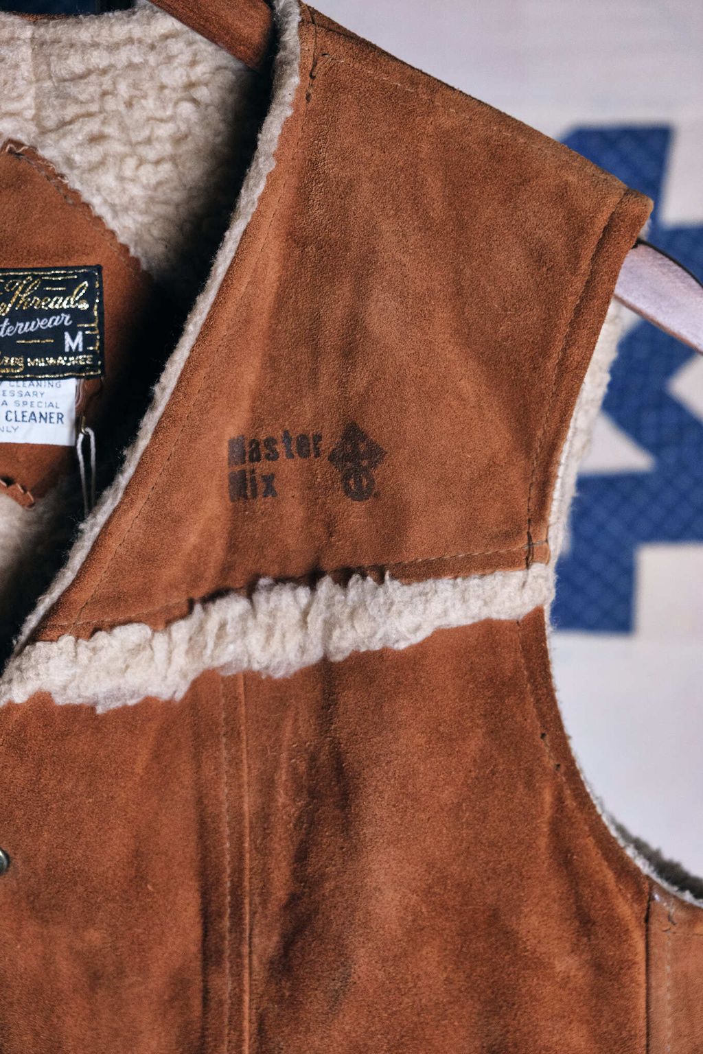 555372B8-E318-4F65-A17A-AFFBC73FF388