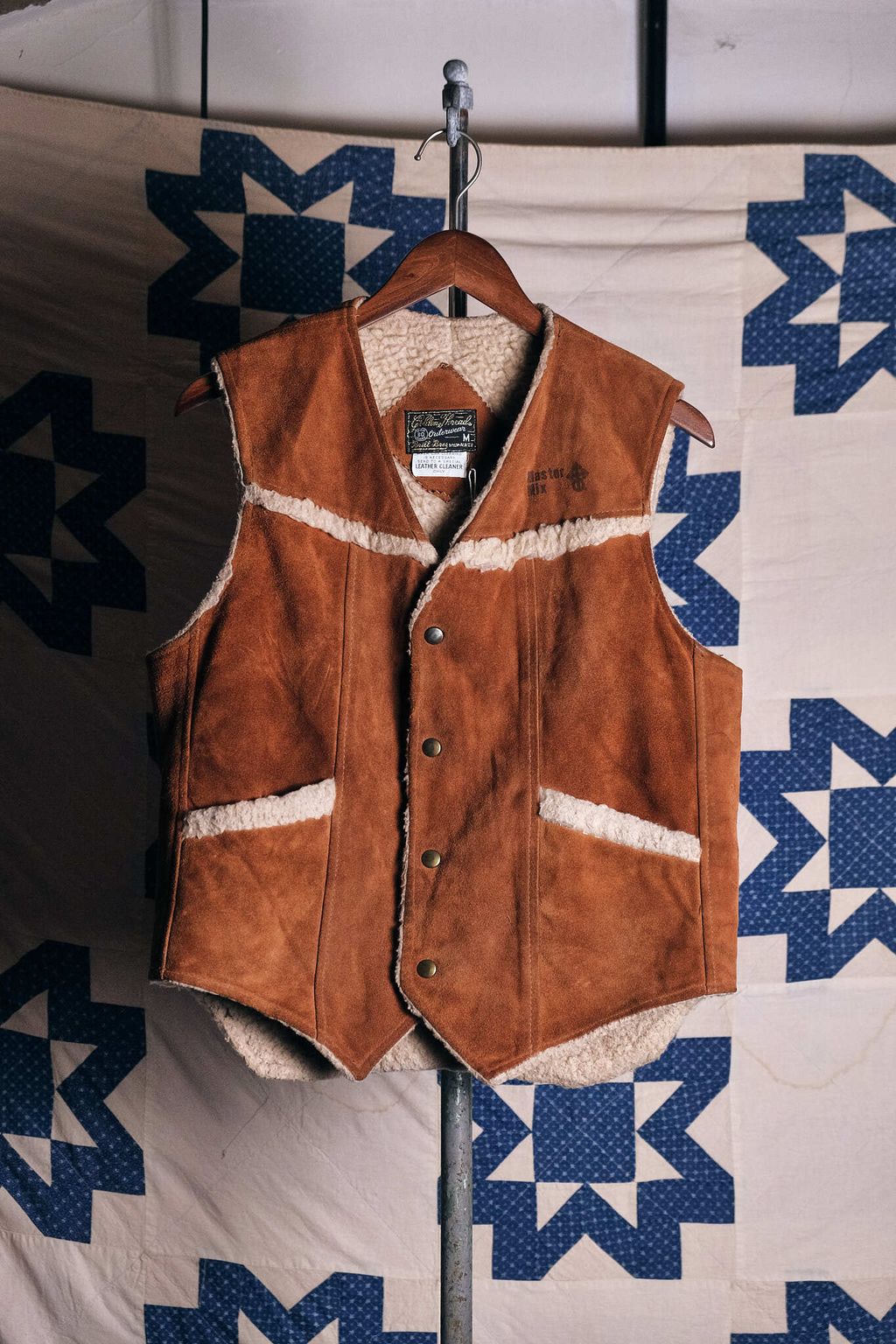 893D932D-A64B-406F-8A75-56BADE1E2483