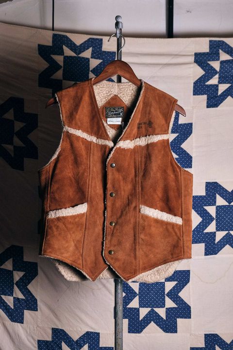 893D932D-A64B-406F-8A75-56BADE1E2483