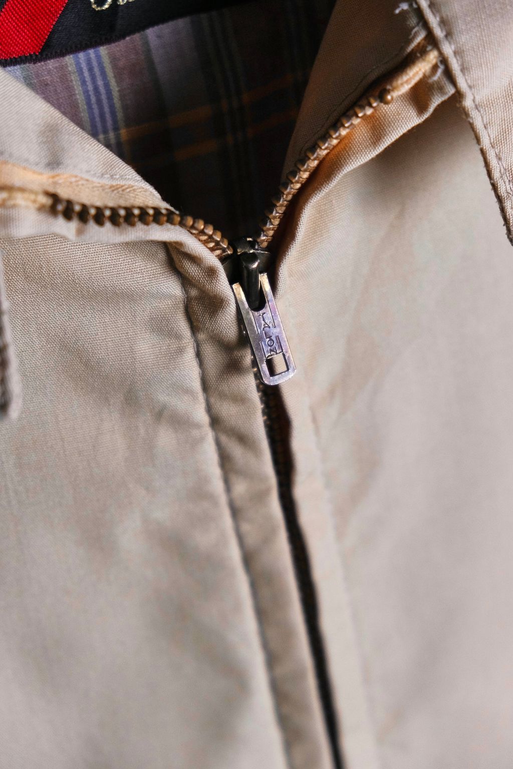 8E77CFE5-1047-4359-8F46-9EEAD2FD18D6