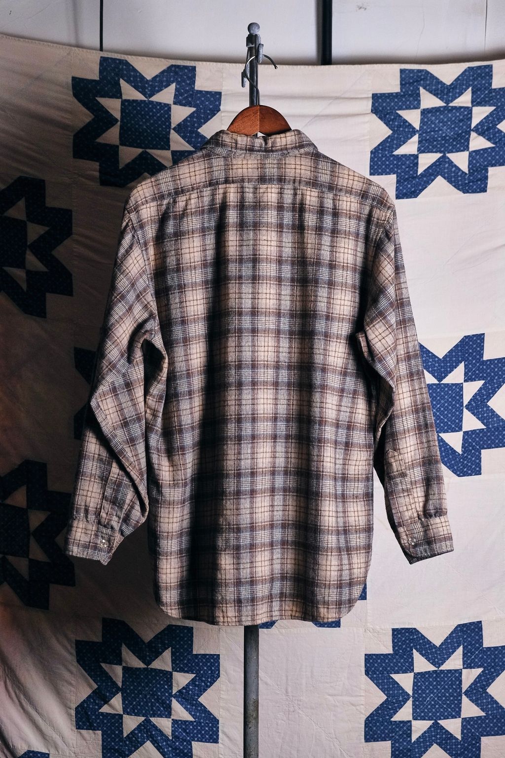 46163A30-B279-4A09-9AF3-9DB00CA9FBDA