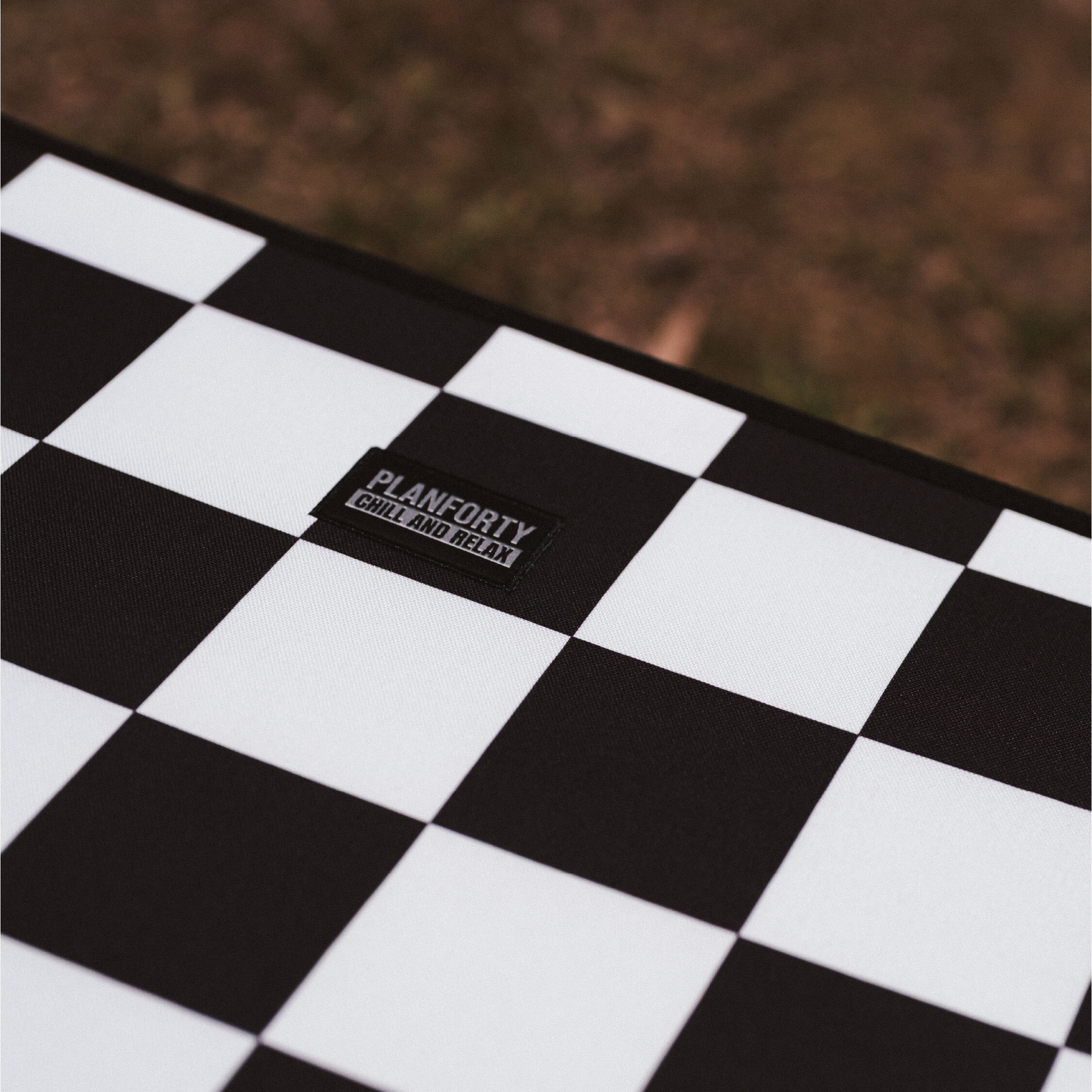 B&W GRID 1080X080-20