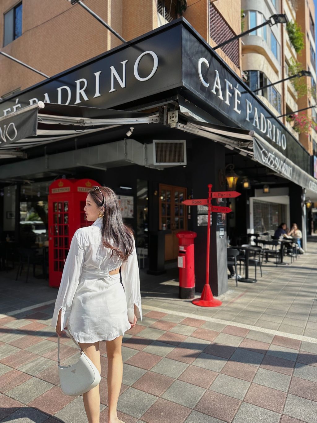 8E39F179-74E6-4EF2-A4C7-7242E56F1A3C