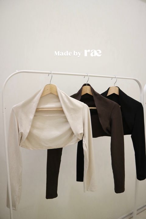 4DFB53F0-9F32-4746-8FCB-7CD3821807A7