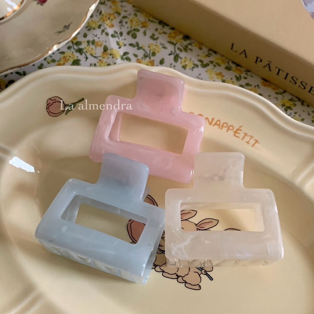 LINE_ALBUM_圖3_240521_10