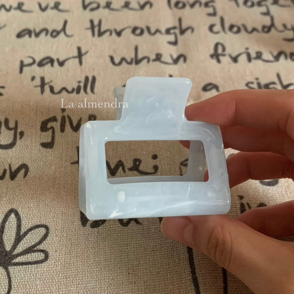 LINE_ALBUM_圖3_240521_1_0