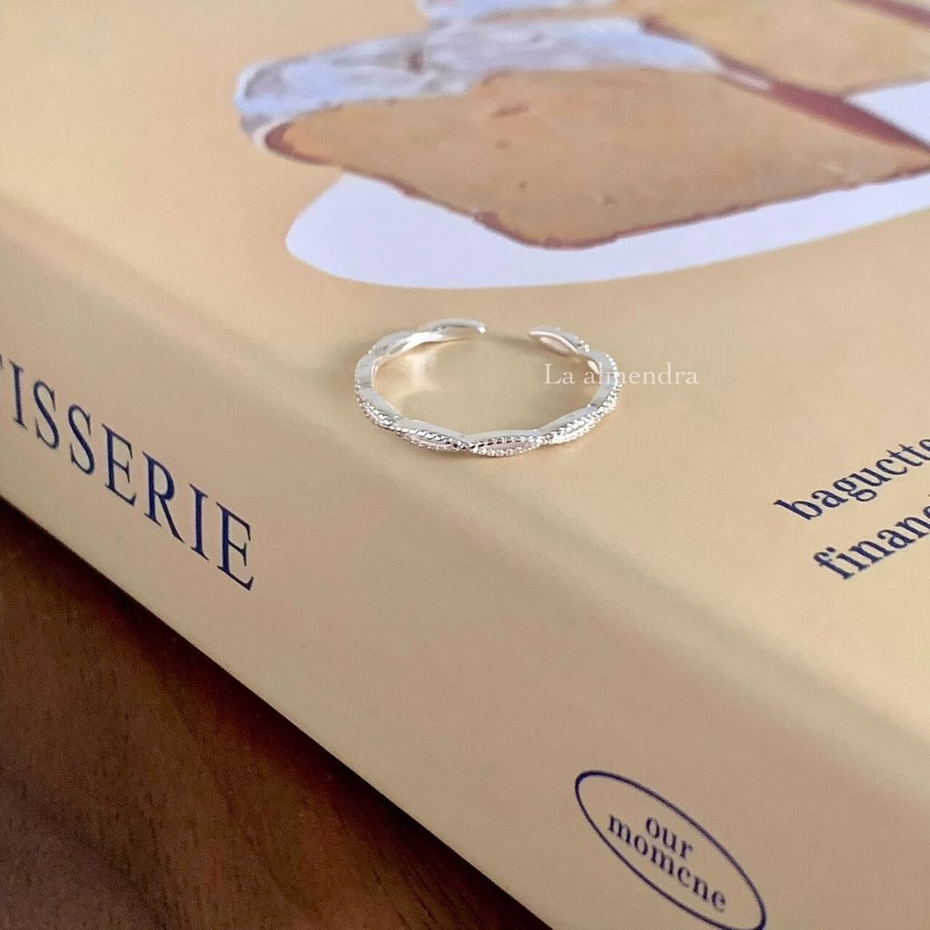 LINE_ALBUM_圖4_250109_3