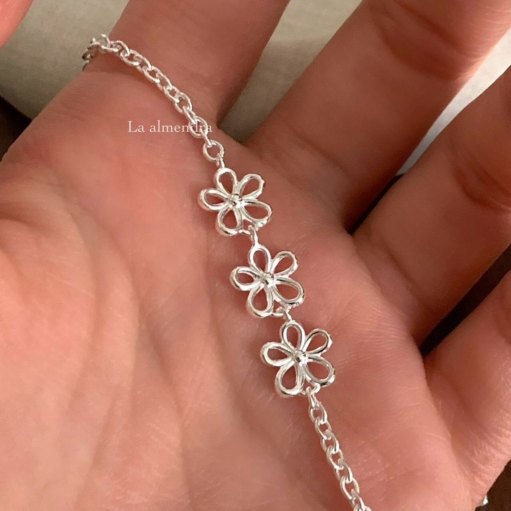 LINE_ALBUM_圖4_250312_10