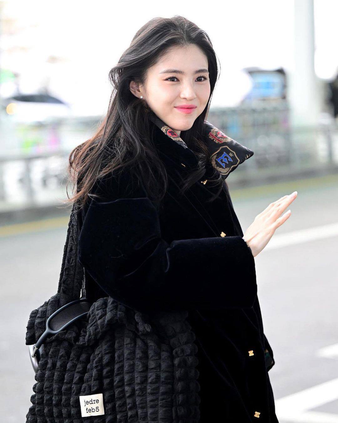 ★JEDREFEB5★Croiffle shoulder bag JEDREFEB5] [Han So-Hee's Picks] Croiffle Shoulder Bag Black