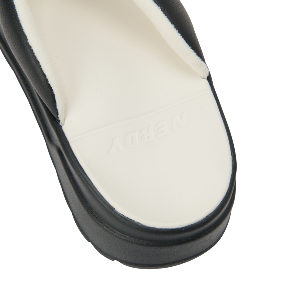 2023031716030000000044507