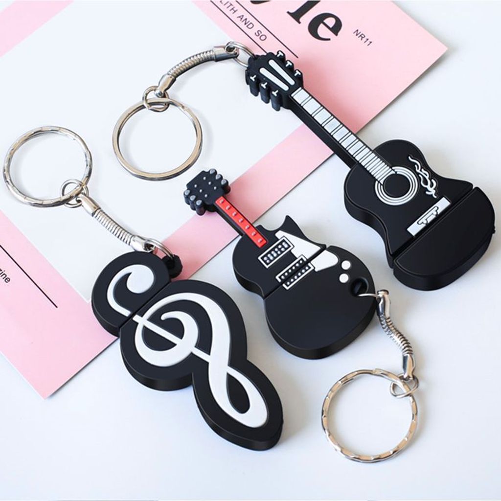 1749049135484-1152142817