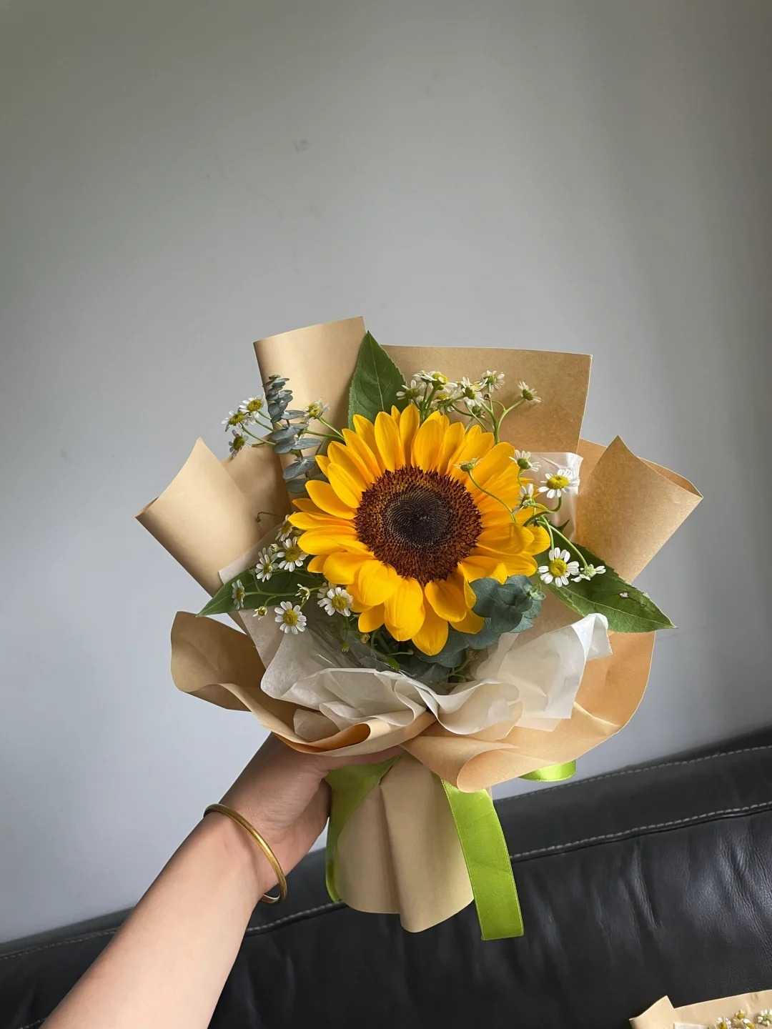 单枝向日葵_2_Mit Flower_来自小红书网页版