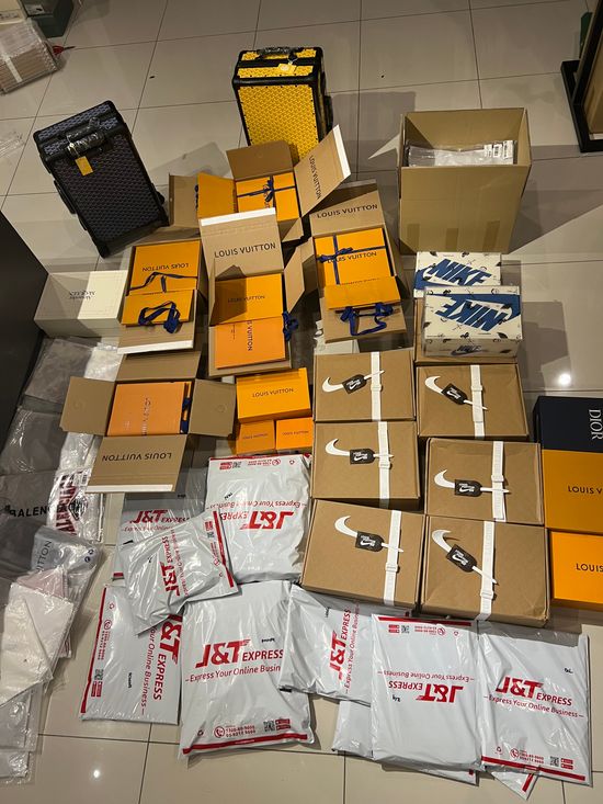 PACKAGING PROVIDED | Supstage