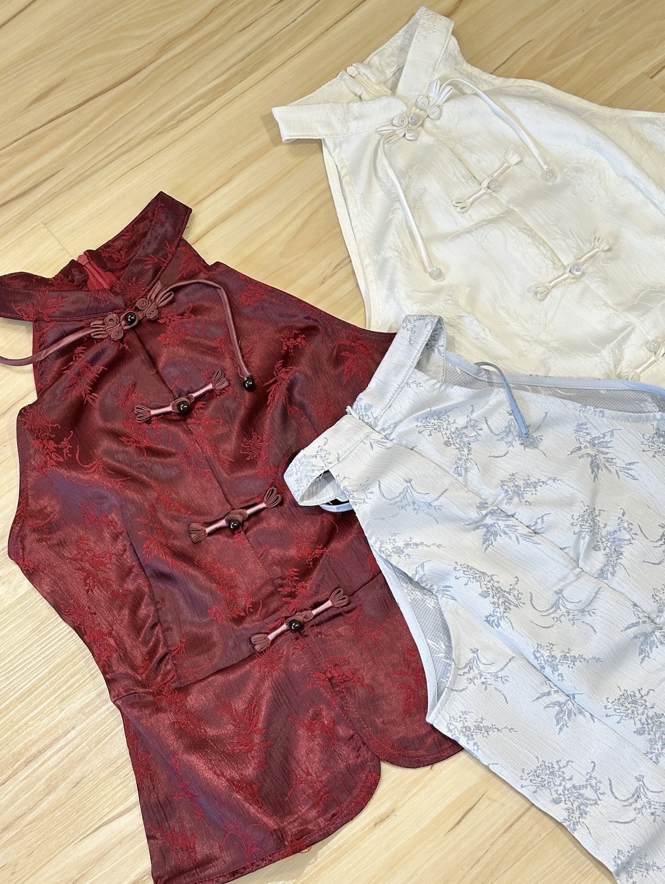 Colette Mandarin inspired embroidery top - 3 colors – Room Of Jae