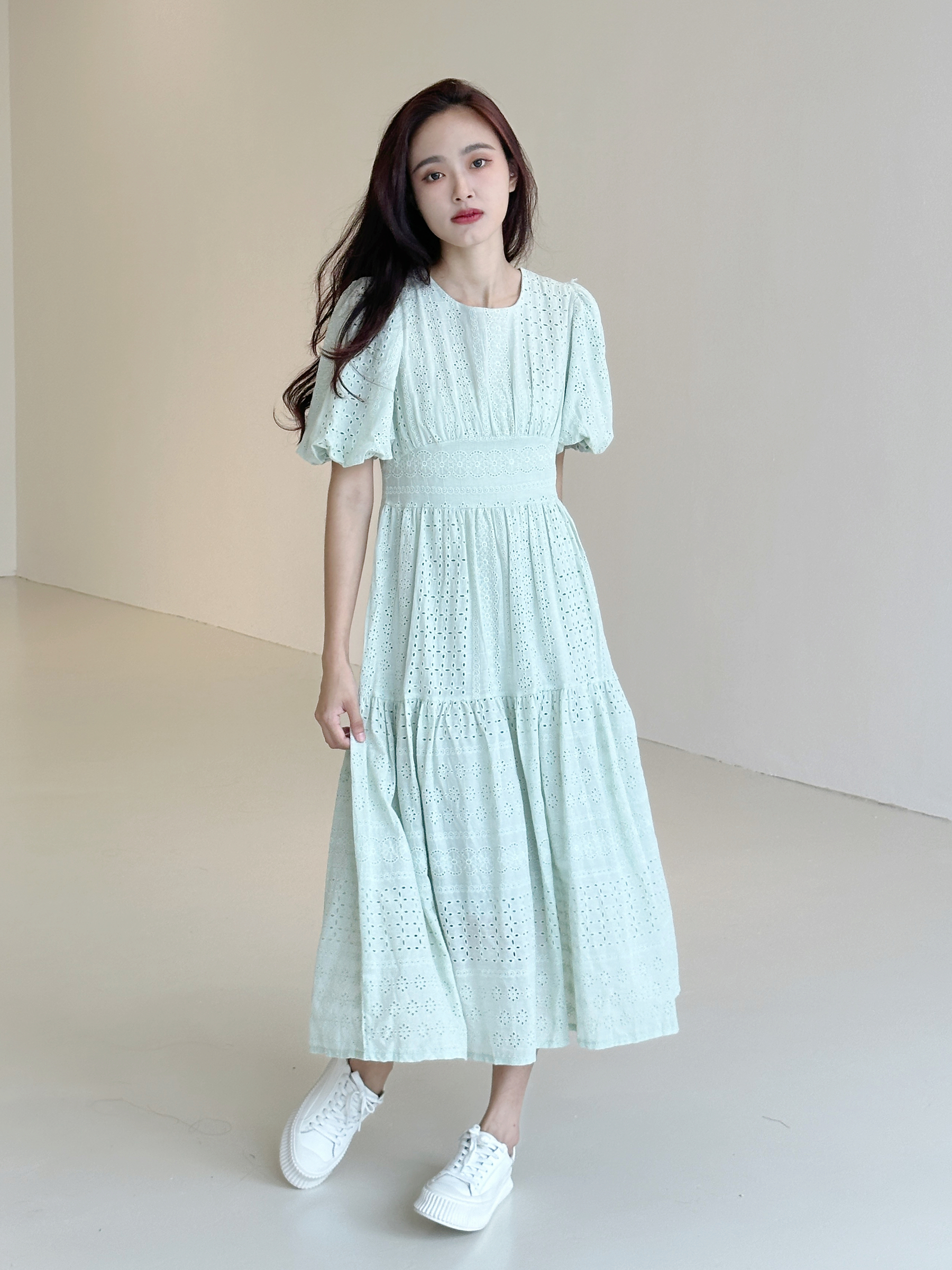 Crocheted puff sleeve midi dress - mint – Room Of Jae