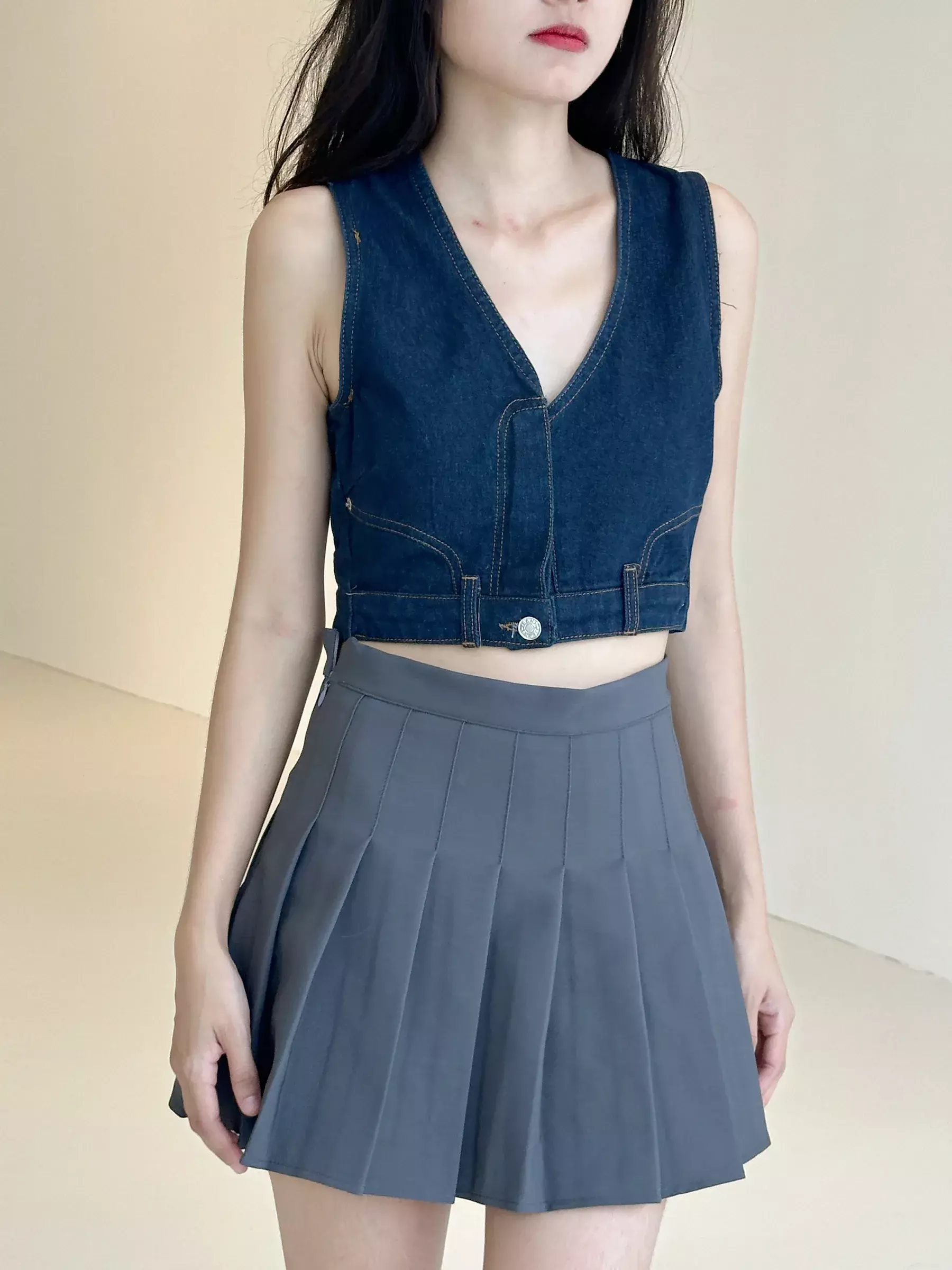 Jema V-Neck Outerwear