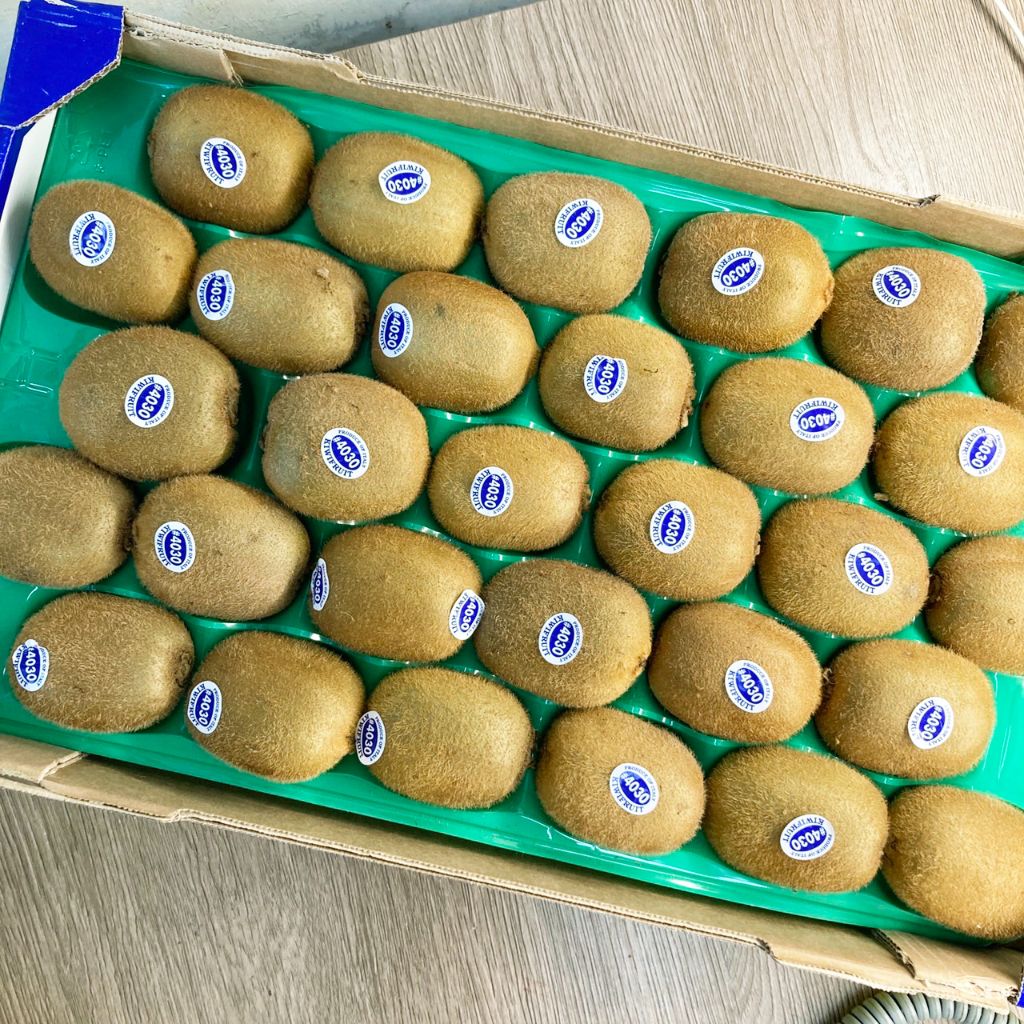 tw-11134207-23020-ynm7jczwivnv52