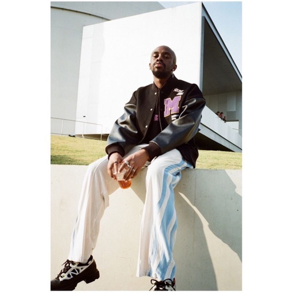 tw-11134201-7qukw-les3fqs8c5rj35